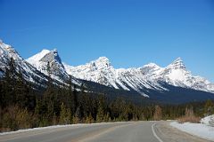 05 Aries Peak, Midway Peak, Howse Peak, White Pyramid and Mount Chephren From Icefields Parkway